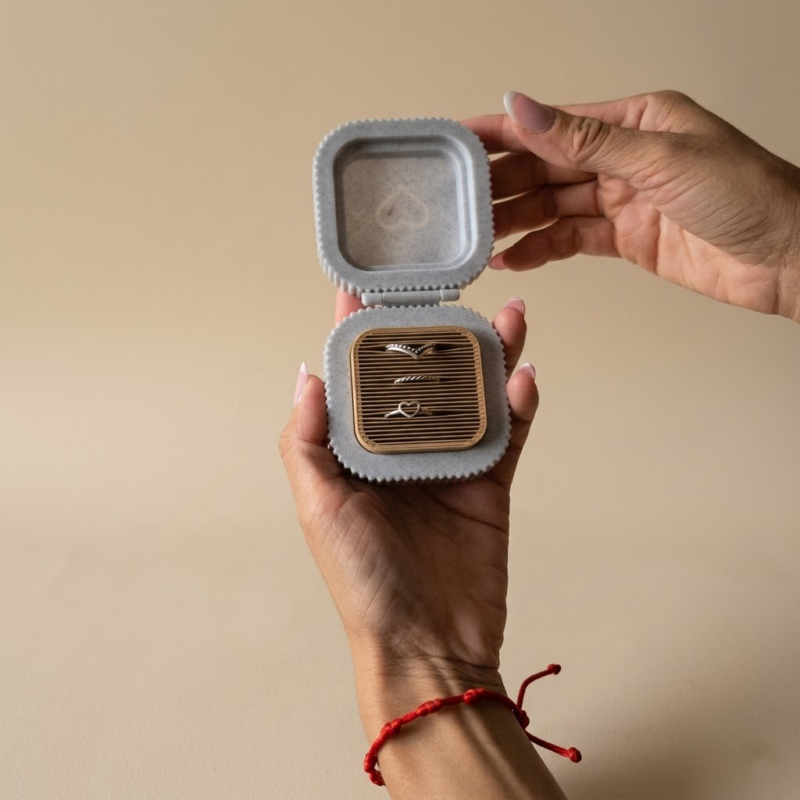 Caja organizadora LOVE cuadrada