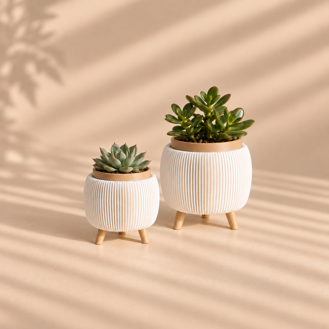 Set de macetas decorativas de interior PÓDIA 9×8,5 cm. (S) – 13,5×13,5 cm.(M)
