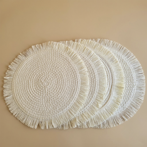 Set x4 individuales redondos PVC flecos natural de 38 cm