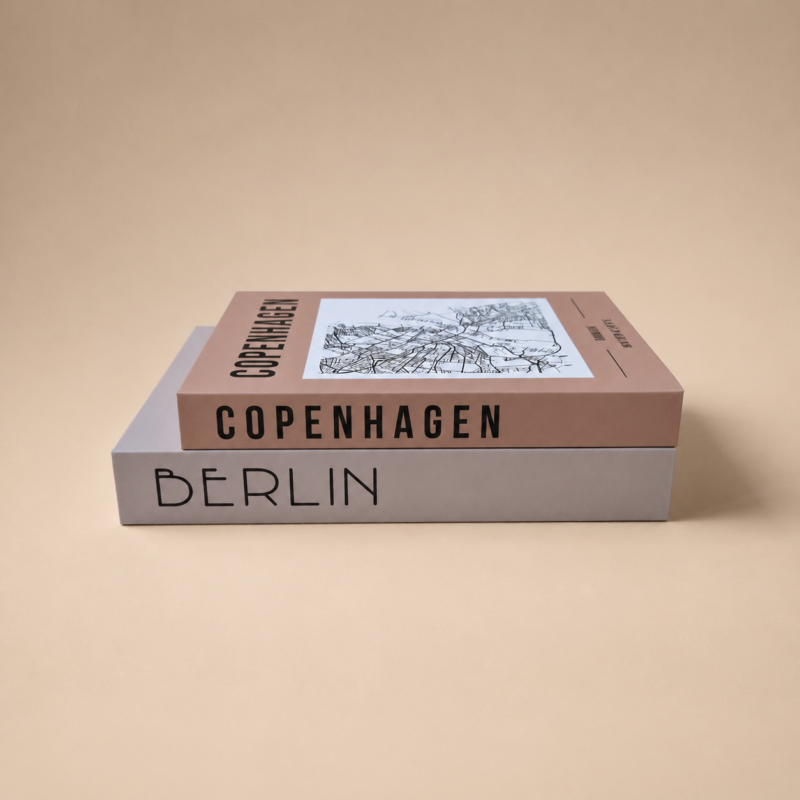 Set x2 cajas organizadoras Libros decorativos Berlin y Copenhagen
