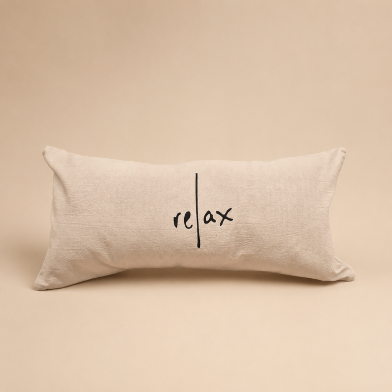 Almohadón rectangular 50x25cm RELAX