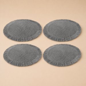 Set x4 individuales redondos PVC flecos gris de 36 cm