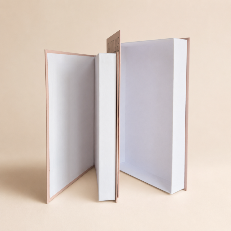 Set x2 cajas organizadoras Libros decorativos Le Collage